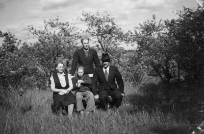 Familjen Edla, Bertil, Birger och Hjalmar Karlsson Gebo