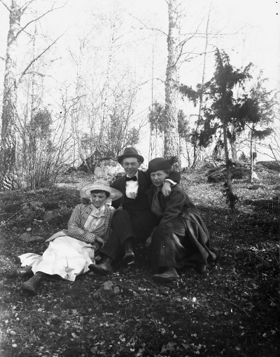 okänd
Knut Lindberg
Jenny Karlsson f Lindberg   U.F.