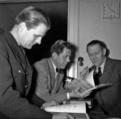 Stadsbiblioteket
Till höger Thorvald Eriksson

Dok.110224/KG