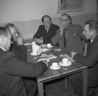 Arbetarkommun

Dok.111021/KG