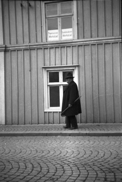 August Dahl, konstnär