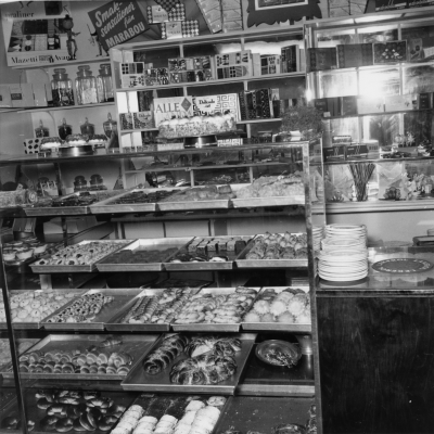 Konsum i Vimmerby
Konditoriavdelningen

Dok.100602/KG