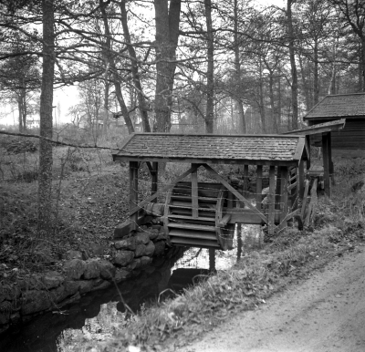 Stickhyveln i Gästgivarehagen

Dok.110614/KG