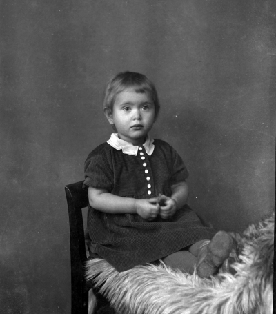 Fru Karlsson  (flicka)
Fabriksboden


Dok.080630/RS