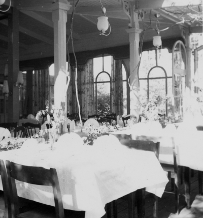 Hotellträdgården Vimmerby 1950-talet. T.E.