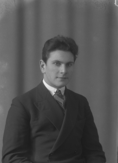 Ingvar Pettersson
Hellerum


Dok.080602/RS