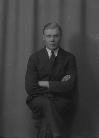 Gustav Staröm



Dok.080402/RS