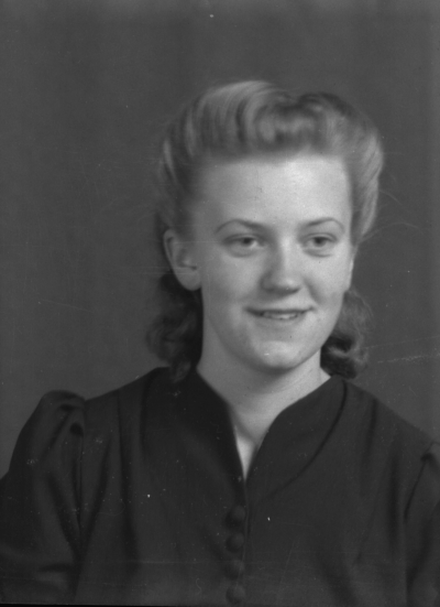 Inga Johansson, "Vale" gift med Nils Linderot



Dok.080701/RS