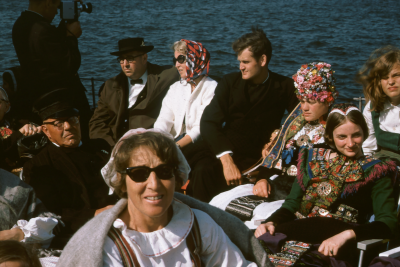 Båttur på "Ringskär" med gästande folkdansare 

090506/KG