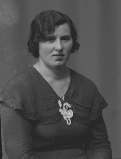 Ella Svensson
Lindstorp



Dok.080429/RS