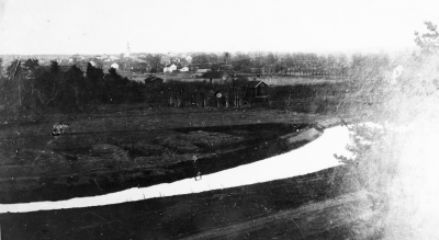 Foto taget av Ernst Malmberg 1905..Åbrovägen till höger.   T.E.