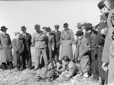 1. Göran Magnusson, rörmokare  3. Stig Hojer, guldsmed  4. Nils Lindblad ( Konsum )  5. John Ek, snickare  6. Einar Norén, snickare 8. Erik Svanberg, frisör  9. Gösta Johansson, kommunalarbetare 11. Oskar Blomberg, Handlare 15. Werner Sandström, köpman 16. Anders Lindström, kapten född i Vimmerby.         