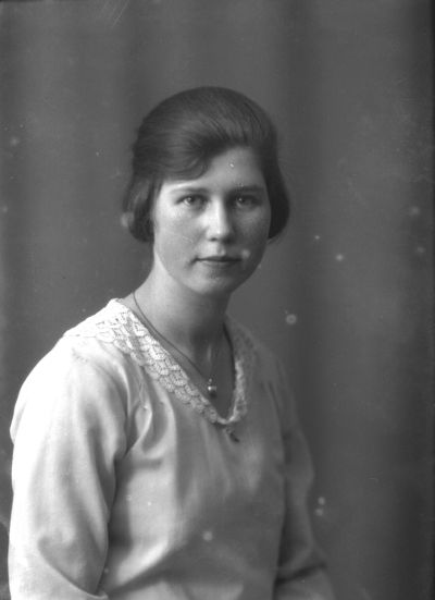 Fru Halldéns jungfu



Dok.080515/RS