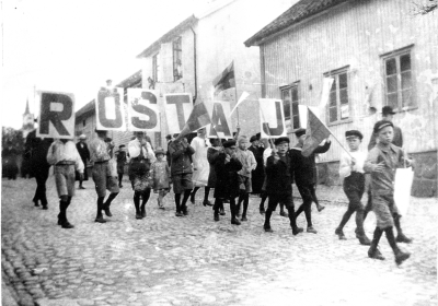 Bilden tagen på Sevedegatan Förbudsomröstningen år 1922.   T.E.