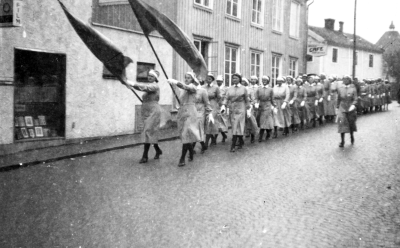 Lilla huset bodde Kalle och Alma Fransson, Gunnar, Tore Flink  och Ester Flink (mamman).
Nedre botten till höger Hasselkvist


Dok.080205/RS