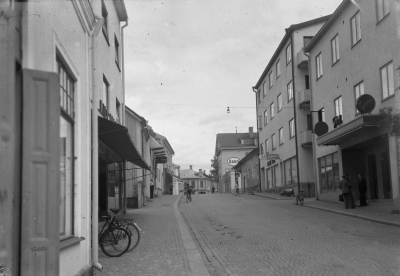 Grand bio till höger. Sevedegatan mot torget



Dok.070711/RS