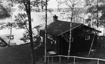 Bilder från Frisksportklubben Apollo. Klubbstuga och bastu vid Borstingen