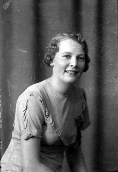 Dora Thyrsson



Dok.080407/RS