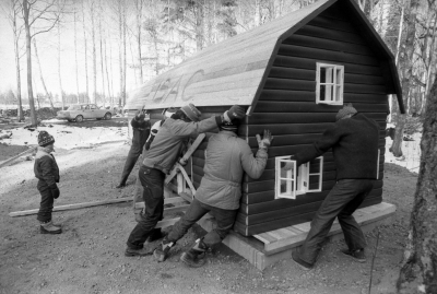 Sagobyn börjar byggas