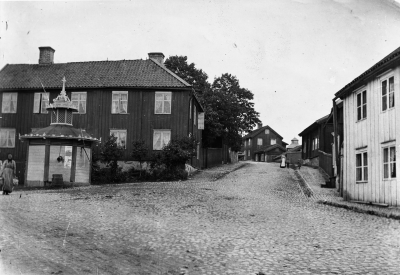 Västra Tullen 
Ålderdomshemmet " Grythult " 
Västra bykällan 
Storgatan 
