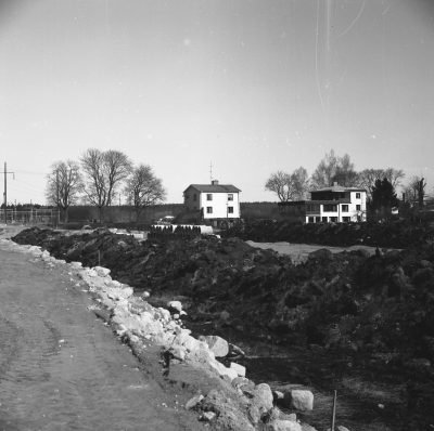 Åbrovägen
- nya 34:an -

Dok.110412/KG