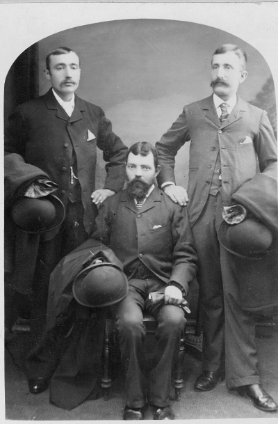 Westerdahl

Photographer to the Metropolitan Police
14 West India Dock Road
Limehouse