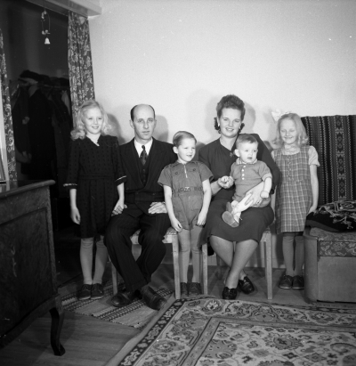 Nils Jonssons familj

Dok.110621/KG