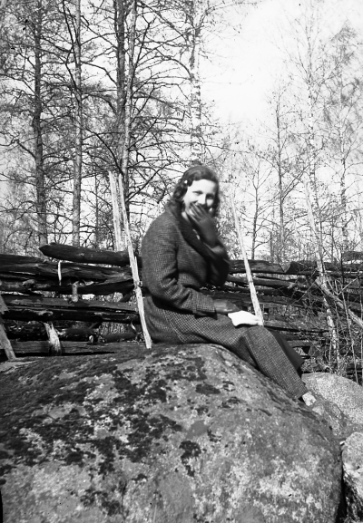 Hällebacka

Många av bilderna i mappen Hällebacka kan lika gärna vara tagna kring Lidhem Locknevi.