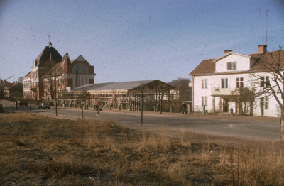 Tullportskolan bygget av gymnasiet

090402/KG