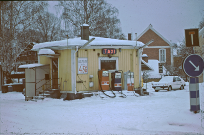 Gamla taxistation

090402/KG