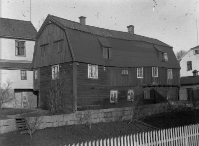 Karlbergs garveri på Storgatan ( från baksidan ) Revs på 1920-talet.       


Dok.070817/RS 