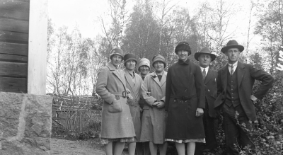 Hällebacka

Många av bilderna i mappen Hällebacka kan lika gärna vara tagna kring Lidhem Locknevi.