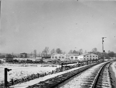 Västra tullen Lastbilscentralen byggd på 1950-talet Hantverkshuset till höger.   T.E.