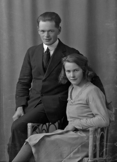 Erin Carlsson
Åstorps gård.



Dok.080402/RS