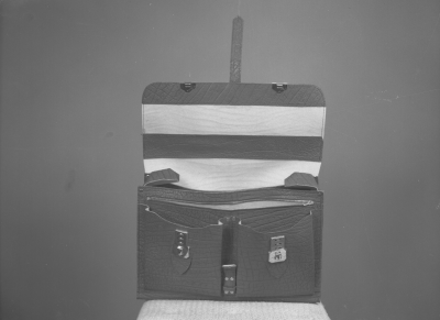 Bengt Holmström Reklam



Dok.080701/RS