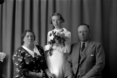 Chaufför Gustavsson
(flicka konfirmand)


Dok.080619/RS