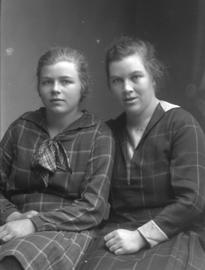 Frida Jonsson
Lillängen 



Dok.080515/RS