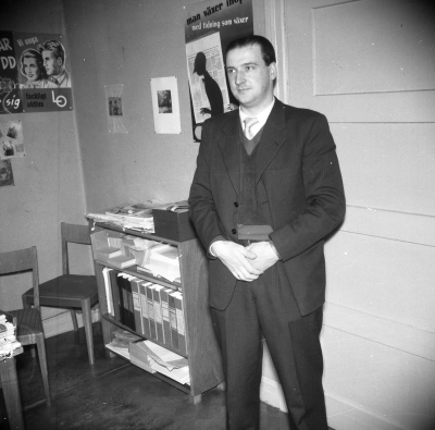 Bror Lindvall redaktör för VD
Vimmerby

Dok.110629/KG