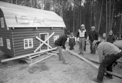 Sagobyn börjar byggas