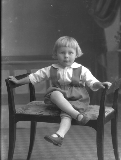 Henning Hellander
Hallersrum



Dok.080515/RS