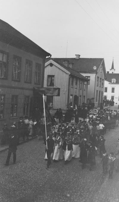 Storgatan väster 
Realexamen
