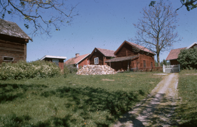 Hus uthus 

090518/KG