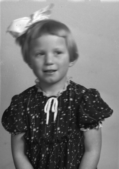 Fru Skogsberg  (flicka)

Dok.080710/RS