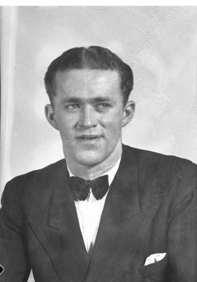 Sten Hjort



Dok.080402/RS