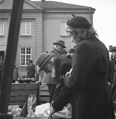 Far o Son 
Gustaf o Erik Forsberg Krukmakare i V-by