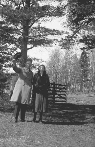 Hällebacka

Många av bilderna i mappen Hällebacka kan lika gärna vara tagna kring Lidhem Locknevi.