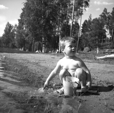 Peter Lindgren 

Dok.110628/KG