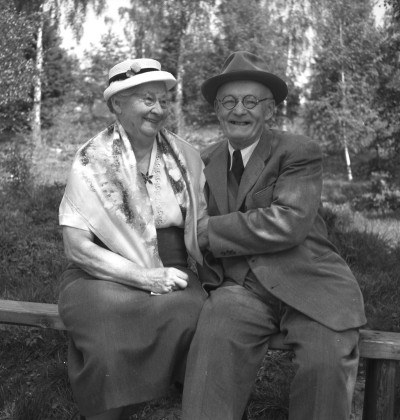 Karl Johansson med fru 
Lindängsgatan 9

Dok.110620/KG