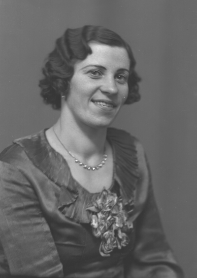 Fru Lagerström



Dok.080602/RS