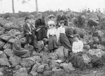 1. Axel Runqvist,  2. Ivar Ängqvist, 3. Maria Nilsson, 4. Gertrud Fröberg, 5. Anna Johansson, 6. Albin Sjöberg, 
7. Ida Svanberg, 8. Hulda Strömert, 9. Ada Karlsson ( Karlberg ). 